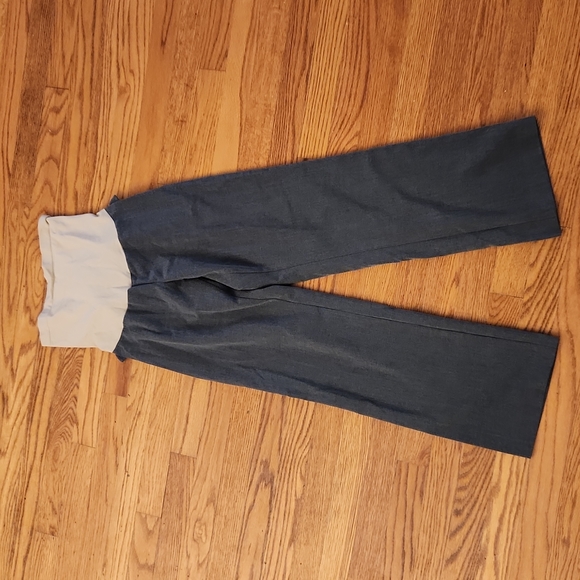 Maternity gray work pants, size medium - Picture 1 of 8